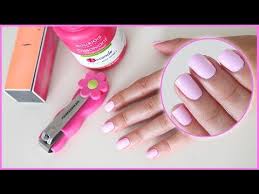 Bien Appliquer Son Vernis Ma Routine Youtube Lime A Ongle Ongles Coupe Ongle