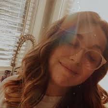 Taylor Robitaille (tayrobitaille)