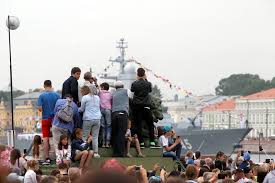 В петербурге и кронштадте пройдут мероприятия ко дню вмф. Otkuda Luchshe Smotret Parad Vmf V Sankt Peterburge Mesta I Foto