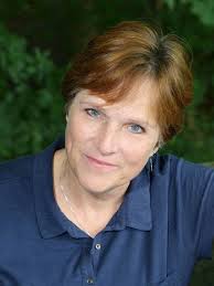 The Thistle & Shamrock's Fiona Ritchie Earns a Folk DJ Hall of Fame Spot