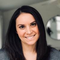 Kim Erdman's Instagram, Twitter & Facebook