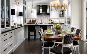 Candice Olson Kitchen Design Love The Tile And Hood Disenos De Unas Decoracion De Unas Cocinas