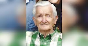 Thomas Risner's Instagram, Twitter & Facebook