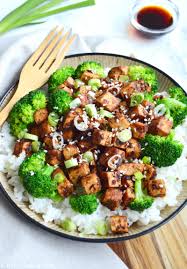 Saute Asiatique De Tofu Et Brocoli Vegan Sans Gluten Simple Et Rapide A Preparer Ce Delicieux Saute De Br Sautes Asiatiques Recette Tofu Recette Asiatique