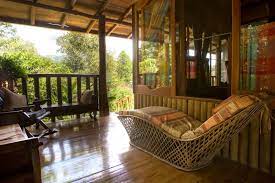 Country Design Characteristics And Country Decorating Country House Decor Country House Interior Rustic Country Bedrooms