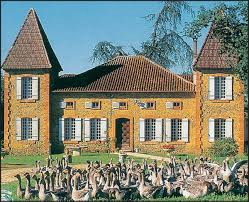11€ 50 par jour par. Ferme De Mounet Ferme Pres De Mont De Marsan Gers Camping Car D Hotes