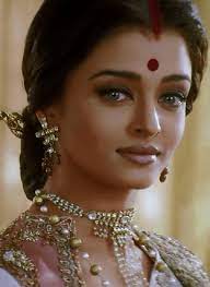 Aishwarya rai movies aishwarya rai young aishwarya rai images aishwarya rai bachchan deepika padukone bengali bridal makeup glamour beauty madhuri dixit indian celebrities. Aiswarya Rai Devdas Movie Aishwarya Rai Makeup Actress Aishwarya Rai Aishwarya Rai Hairstyle
