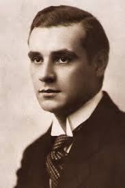 Reparto de Scotland Yard Investigator (película 1945). Dirigida por George  Blair