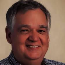 Robin Mayes's Instagram, Twitter & Facebook