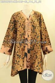 Biasanya memang untuk orang gemuk sangat disarankan untuk mengenakan baju batik yang memiliki kerah model v. Baju Batik Atasan Wanita Modern Model A Kerah V Baju Batik Blouse Perempuan Gemuk Lengan 7 8 Kombinasi 2 Motif Tampil Anggun Dan Cantik Bls9270pb Xxl Toko Batik Online 2021