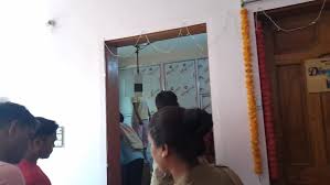 इंजीनियर के घर बीएड की छात्रा ने फांसी लगाकर की आत्महत्या, जांच में जुटी  पुलिस - प्रज्ञा 24 न्यूज़ - सच की आवाज़