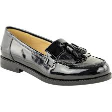 Un mauvais mouvement et une rayure apparaît sur ton objet préféré. Chaussures Femme Mocassins Vernis Noir Cdiscount