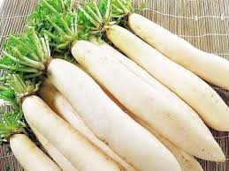 Mengonsumsi jus segar akan memberikan anda energi ekstra, membuat kulit dan rambut anda tampak indah, dan menyediakan semua manfaat memakan jus dan sayuran dalam. Bapak Masak Cara Memasak Lobak Putih