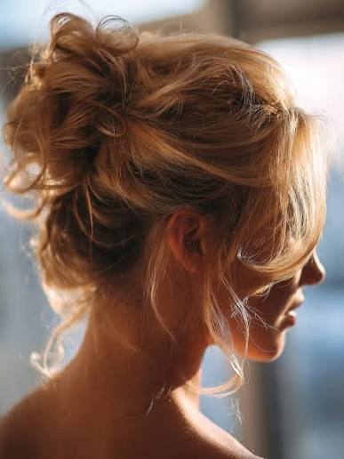 Messy hair buns 😍✨