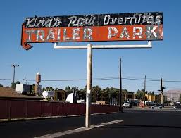 King S Row Trailer Park Las Vegas Nv With Images Trailer Park Vintage Neon Signs Old Signs