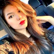 Valarie Kate Jaramillo 🌹 (@valaariekk)