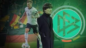 Der sohn eines afroamerikanischen gis erlernte das fußballspiel in der jugend von saxonia und preußen münster; Soylsawaobjtrm