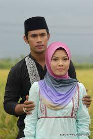 Nur kasih the movie is a story of how a family faces every test from god. Nur Kasih The Movie Meruntun Rasa Jiwa Sensasi Selebriti