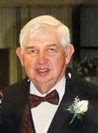 Arlene Thacker's Instagram, Twitter & Facebook