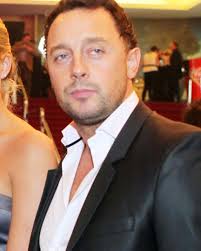 Alizée Poulicek breekt met vader van haar kind