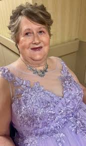 Lewisburg Healthcare Center hosted a Glamorous Grandma Competition! 💄😍  Team members paired up with residents and got them glammed up to compete,  and they all looked absolutely beautiful! Congratulations to the winners...