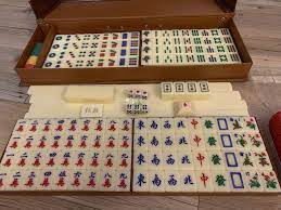 Home » games » board » 二人台灣麻雀. é«˜ç´šå°ç£éº»é›€ é€£ç±Œç¢¼ çŽ©å…· éŠæˆ²é¡ž Board Games Cards Carousell