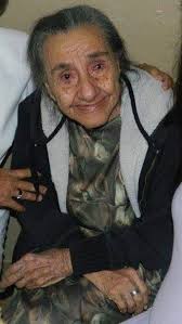 Notificamos el fallecimiento de la Sra. Milagros Medina Cortes, residente  en el Poblado San Antonio. Su cuerpo está expuesto hoy miércoles 5 de  octubre de 2022 en la Capilla A de la