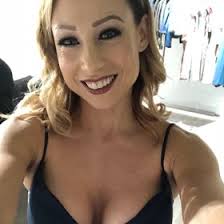 Holly Caswell (caswell0136)