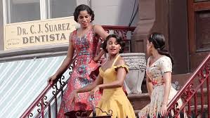Newcomer rachel zegler is maria in steven spielberg's upcoming adaptation of west side story. Rachel Zegler Is Spotted On The Set Of Steven Spielberg S West Side Story Remake For The First Time Daily Mail Online