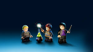 Maybe you would like to learn more about one of these? Kouzelne Momenty Z Bradavic Hodina Lektvaru 76383 Stavebnice Z Rady Lego Harry Potter A Fantasticka Zvirata Lego Com Pro Deti