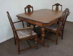 Vintage 1920 39 S 1930 39 S Quot Butterfly Leaf Quot Mahogany Dining Table With 4 Dining Chairs D Mahogany Dining Table Dining Table Antique Dining Tables