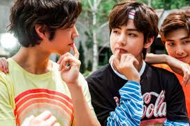 Bts jin has blessed fans with a new photo with his close friend actor park bo gum! Answer To My Prayers