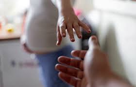 Просмотров 13 млн10 лет назад. Danca Das Cadeiras Sexual E O Surto De Maes Adolescentes Nas Periferias Capricho