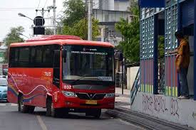 Trans semarang (sering disebut brt atau brt trans semarang sebagai istilah populer) adalah sistem transportasi bus raya terpadu di jawa tengah yang beroperasi di kota dan (sebagian) kabupaten semarang. Trans Semarang Jangan Menggusur Angkutan Kota Lainnya