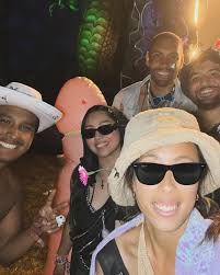 Cherish the people around you and create unforgettable memories. Thank you,  2024! 🫶