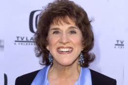 Linda Nazzaro's Instagram, Twitter & Facebook