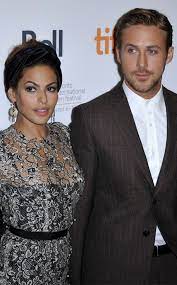 Ryan gosling prioritizes family over his career now that he's a dad. Eva Mendes Explains Why She Won T Share New Photos Of Ryan Gosling E Online