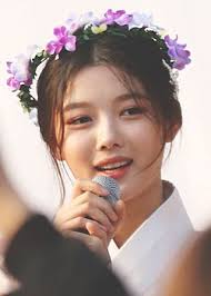 Kim Yoo-jung
