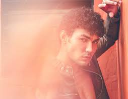 Alan Pasotto 프로젝트 :: Photos, videos, logos, illustrations and branding ::  Behance