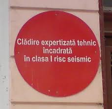 Un număr de 41 de clădiri cu risc seismic din centrul bucureştiului sunt în proces de reabilitare şi consolidare, la opt dintre acestea fiind finalizate peste 80 de familii din clădirile cu risc seismic din capitală vor fi mutate. Investitiile Horeca Sunt Interzise In Cladiri Cu Risc Seismic Hotel Invest
