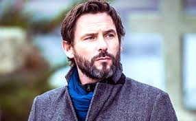 Jun 04, 2021 · sagamore stévenin a un grand regret dans la vie. Sagamore Stevenin Meurtres En Cornouaille Etre Comedien N Etait Pas Ma Passion Premiere
