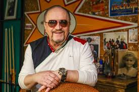 Леониду леонидовичу был 71 год. Znamenityj Pesnyar Leonid Bortkevich My V Trende U Molodezhi Rossijskaya Gazeta