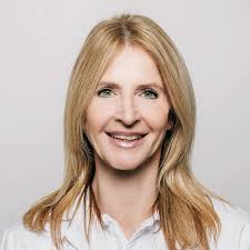 Dr.in Barbara Halasz