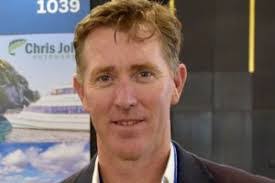 Dan Meade's Instagram, Twitter & Facebook