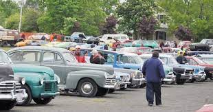 Rain Couldn T Keep Hundreds Of Antique Auto Enthusiasts From Attending The Pictou County Antique Car Club S 2012 Fun Show O Sports Complex New Glasgow Car Club
