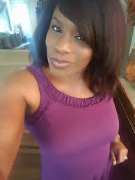 Demi Moore just went vegan! 🌱 Thank you, Demi, for sharing with your fans  how good vegan food makes you feel ✨ Demi Moores secrets to staying fit and  youthful at 62