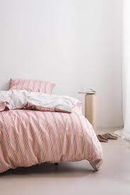 mooi roze dekbedovertrek dekbedovertrek slaapkamer inspiratie slaapkamer ideeen