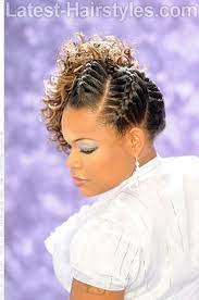 41 Top Shoulder Length Hairstyles For Black Women In 2021 Black Hair Salons Natural Hair Braids Braids For Black Hair
