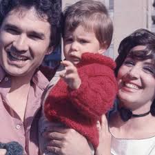 Así es Luis Arribas, el hermano 'secreto' de Manuel Velasco: todos los  detalles de su vida