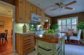 Knotty Pine Kitchen Cabinets Craigslist Amazing Look For Kitchen Pine Kitchen Cabinets European Kitchen Cabinets Pine Kitchen